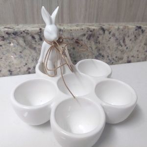 Mud Pie Ceramic Egg Display Plate/ Holder With Rabbit